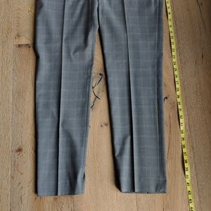 Perry Ellis, Very Slim Fit, 33x30 dress slacks